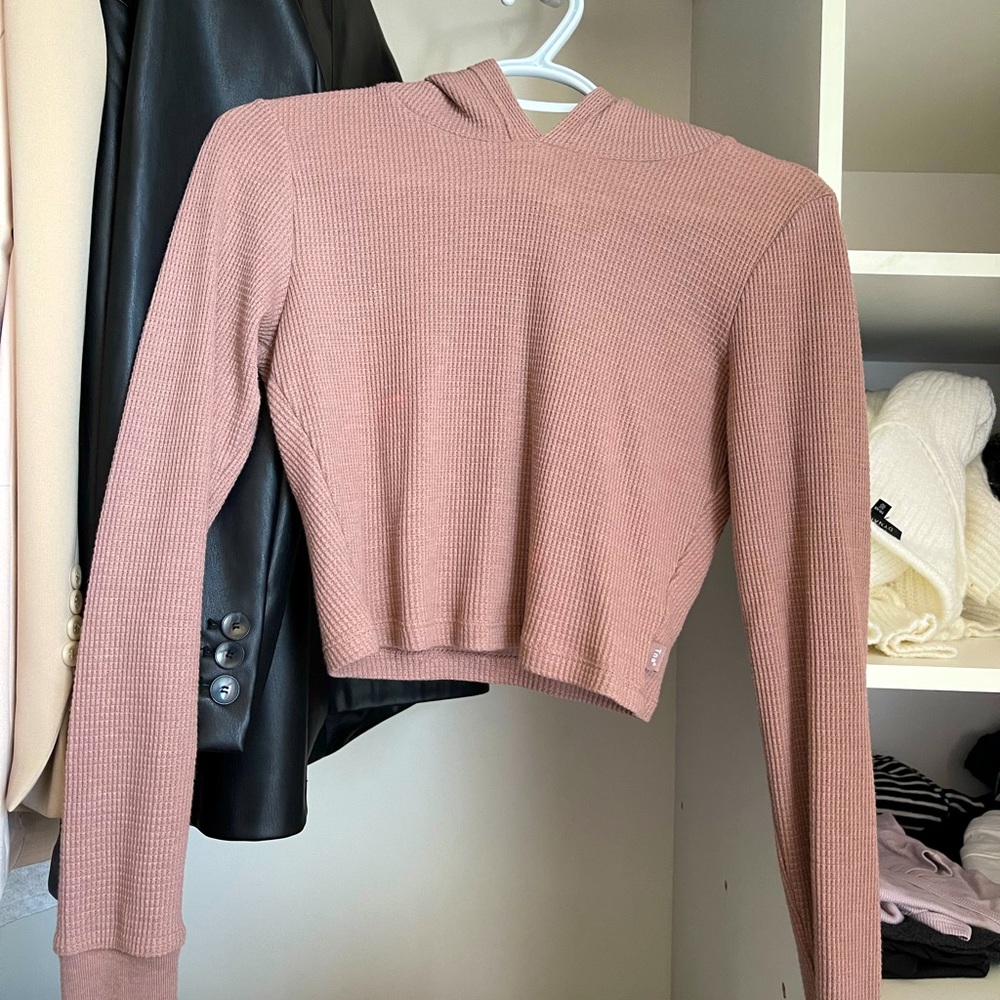 Aritzia thermal longsleeve